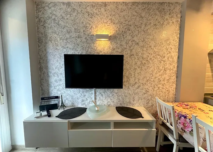 El Paradis Apartment *